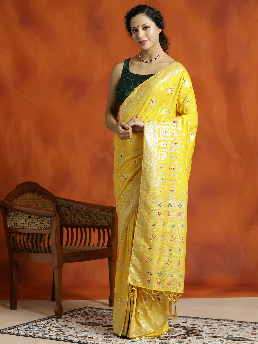 Yellow Silk Banarasi Floral Zari Woven Design Saree