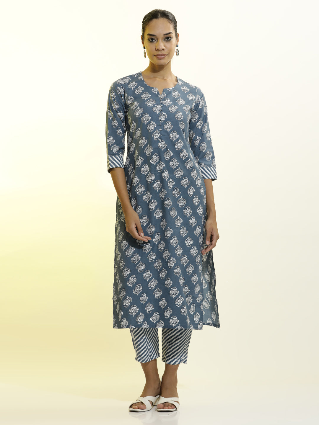 Royal Blue Ethnic Motif Printed Cotton Straight Kurta Set