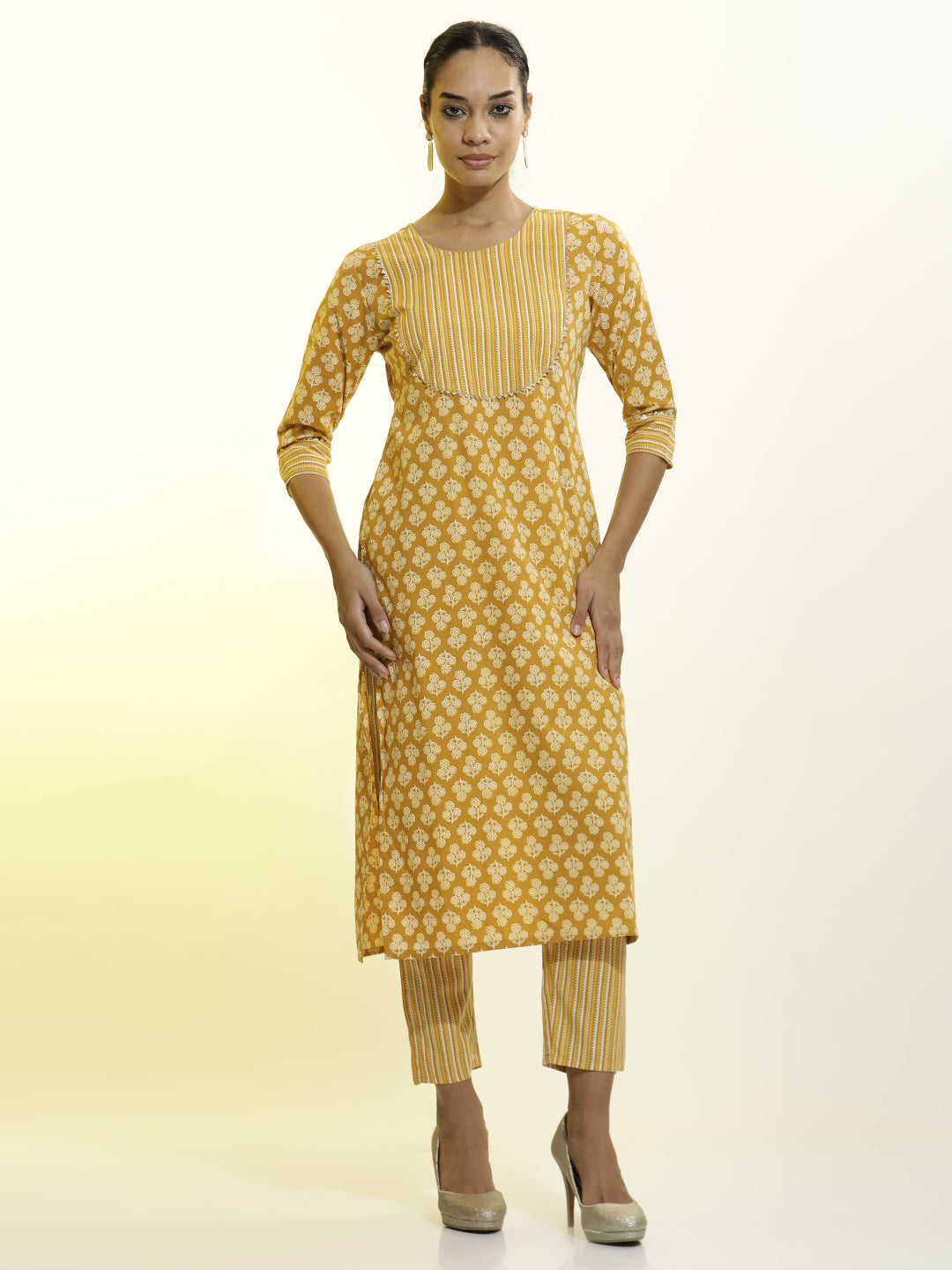 Yellow Floral Printed Cotton Blend Kurta Set