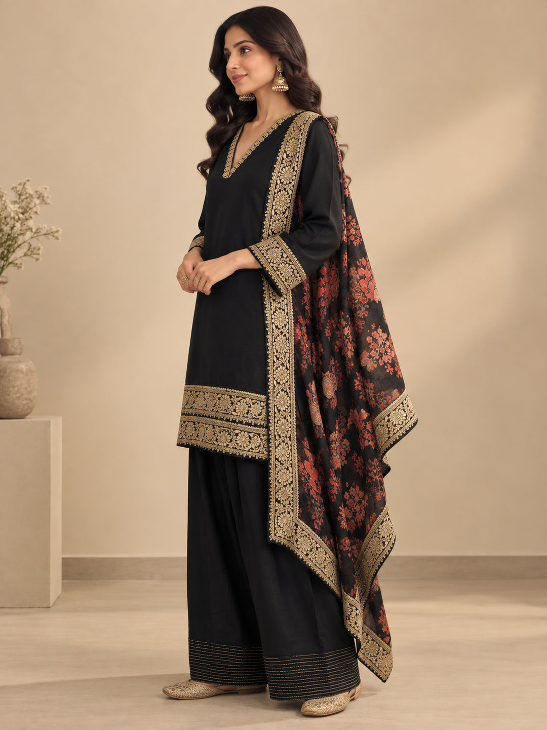 Floral Embroidered Straight Kurta & Salwar Sets