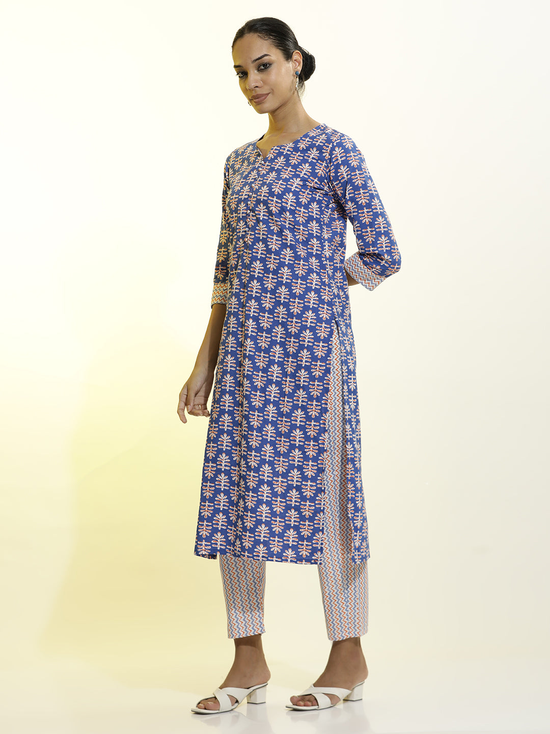 Ethnic Motif Printed Cotton Blend Navy Blue Kurta Set