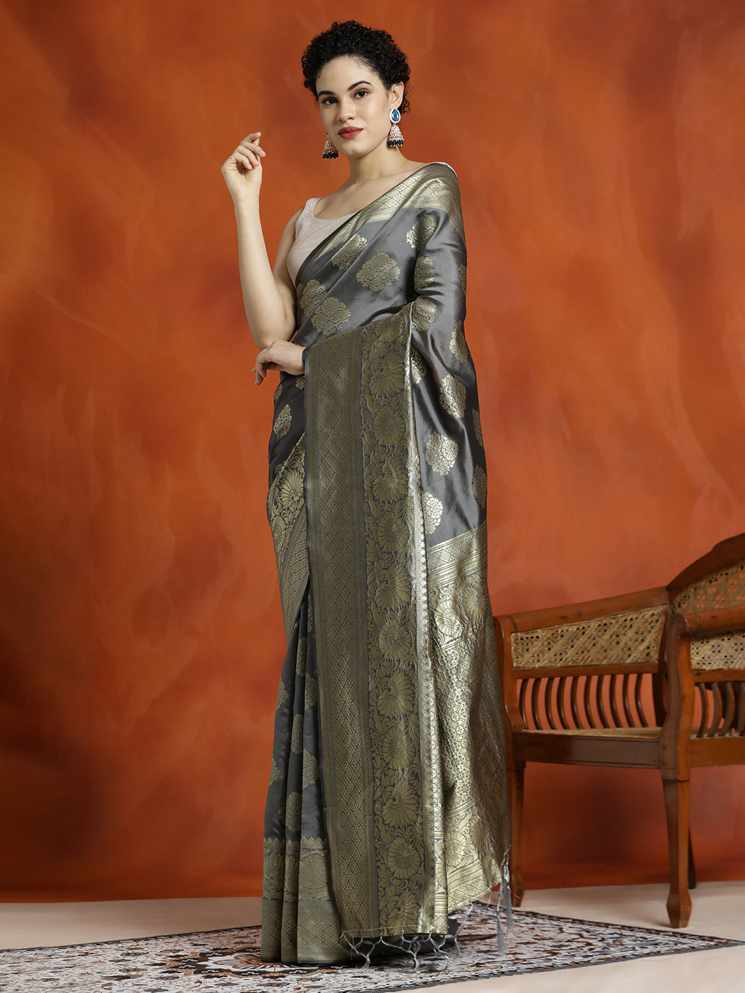 Grey Silk Blend Zari Woven Design Banarasi Saree