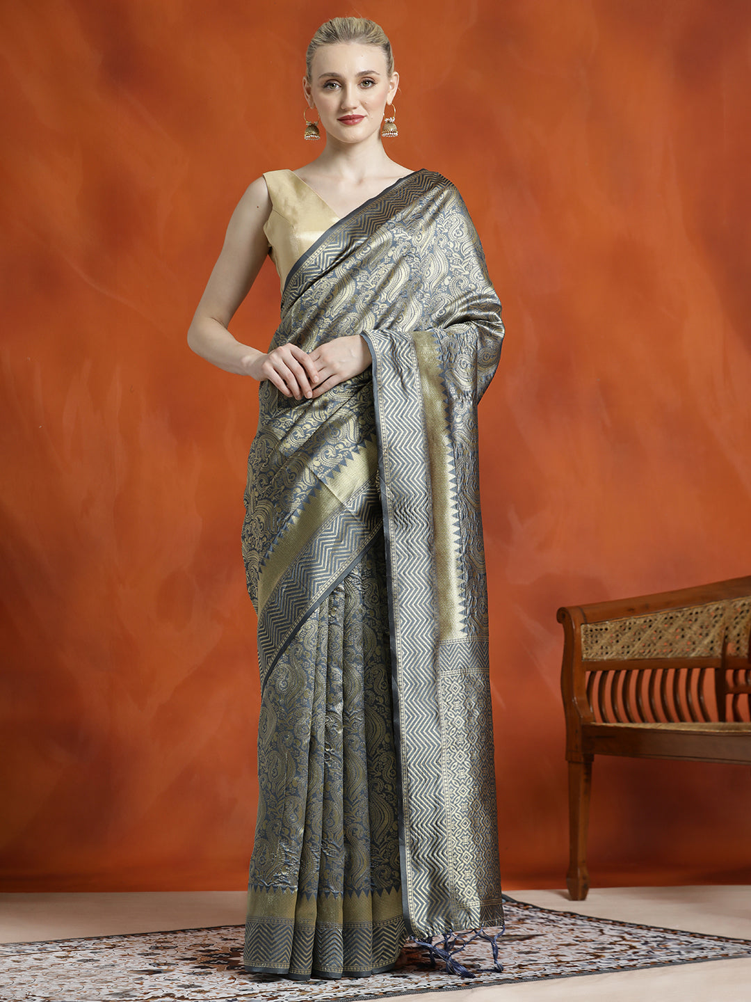 Heavy Banarasi Zari Woven Silk Blend Grey Saree