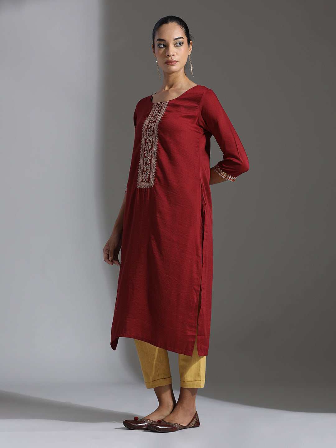 Maroon Embroidered Chinon Straight Kurta