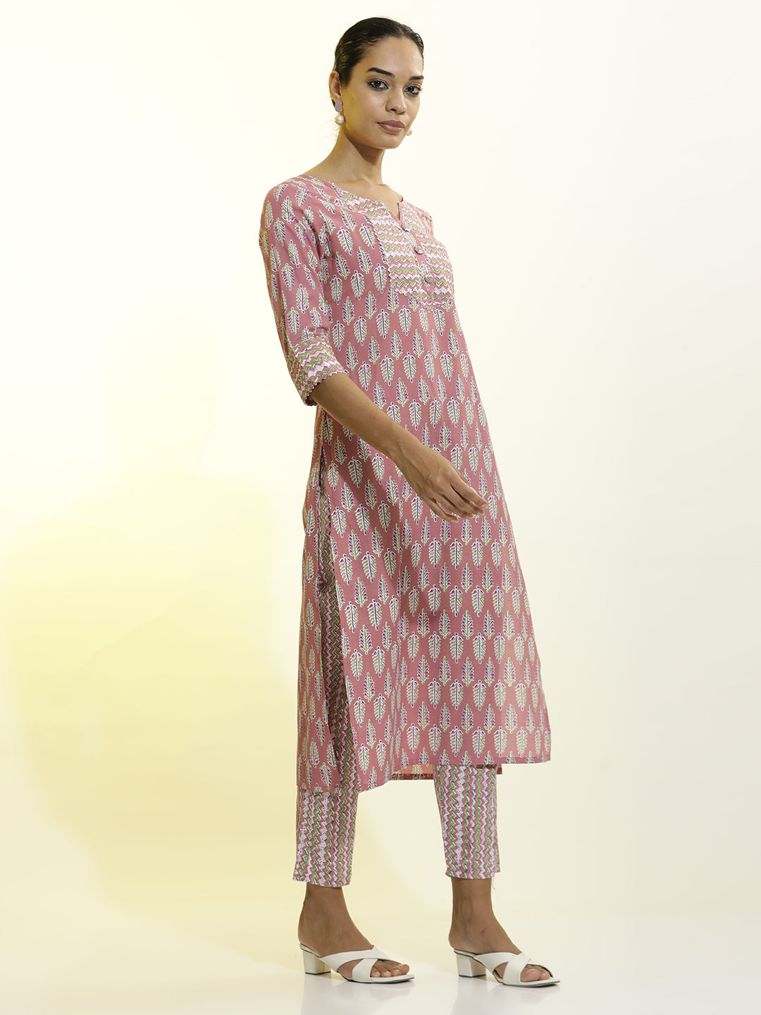 Peach Ethnic Motif Printed Cotton Blend Kurta Set