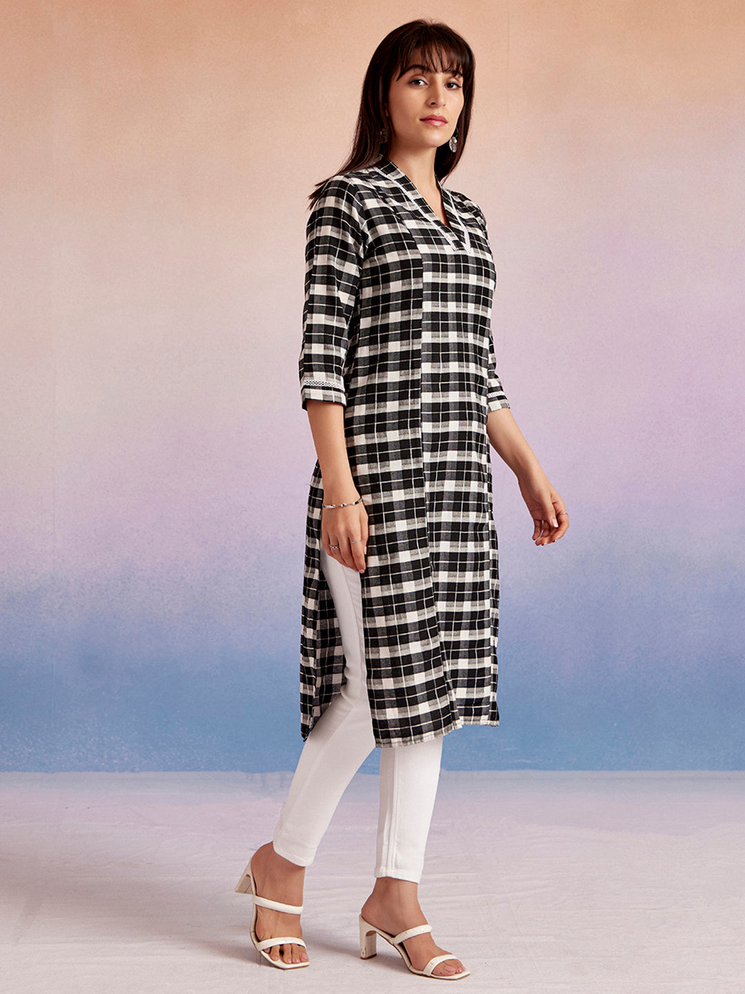 Cotton Blend Checked Straight Kurta