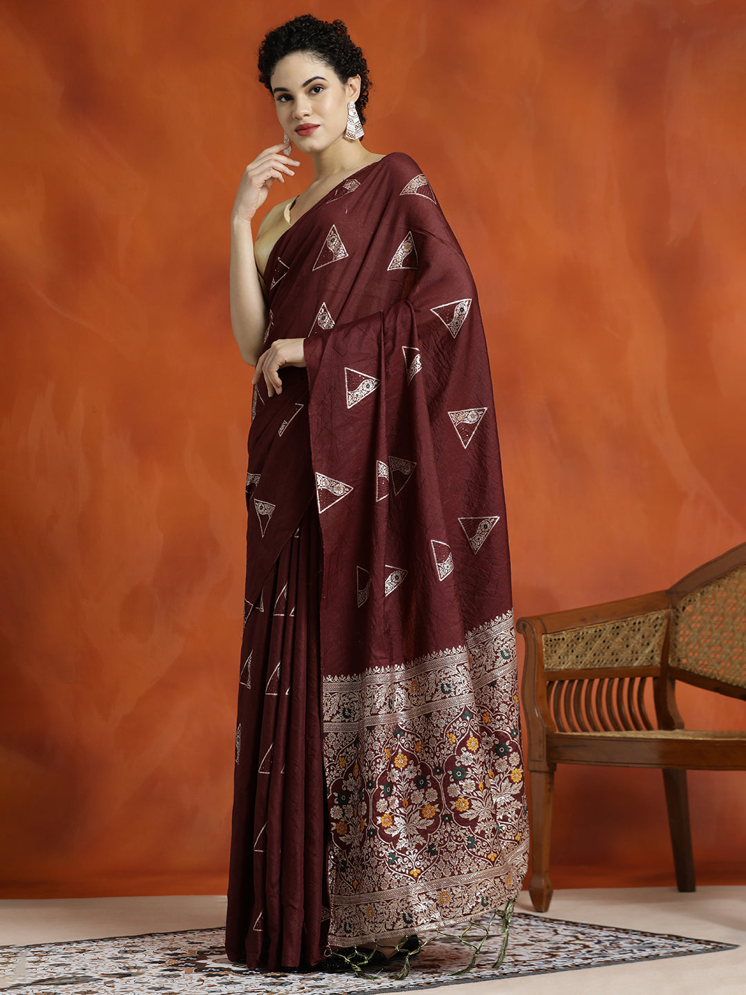 Maroon Silk Blend Banarasi Zari Woven Saree