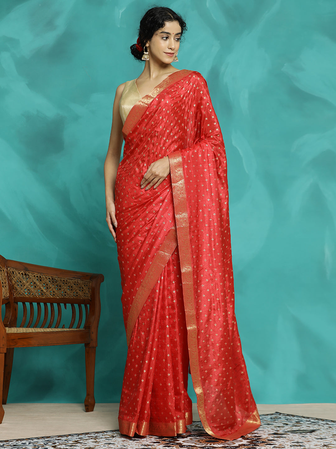 Red Silk Blend Floral Zari Woven Heavy Saree