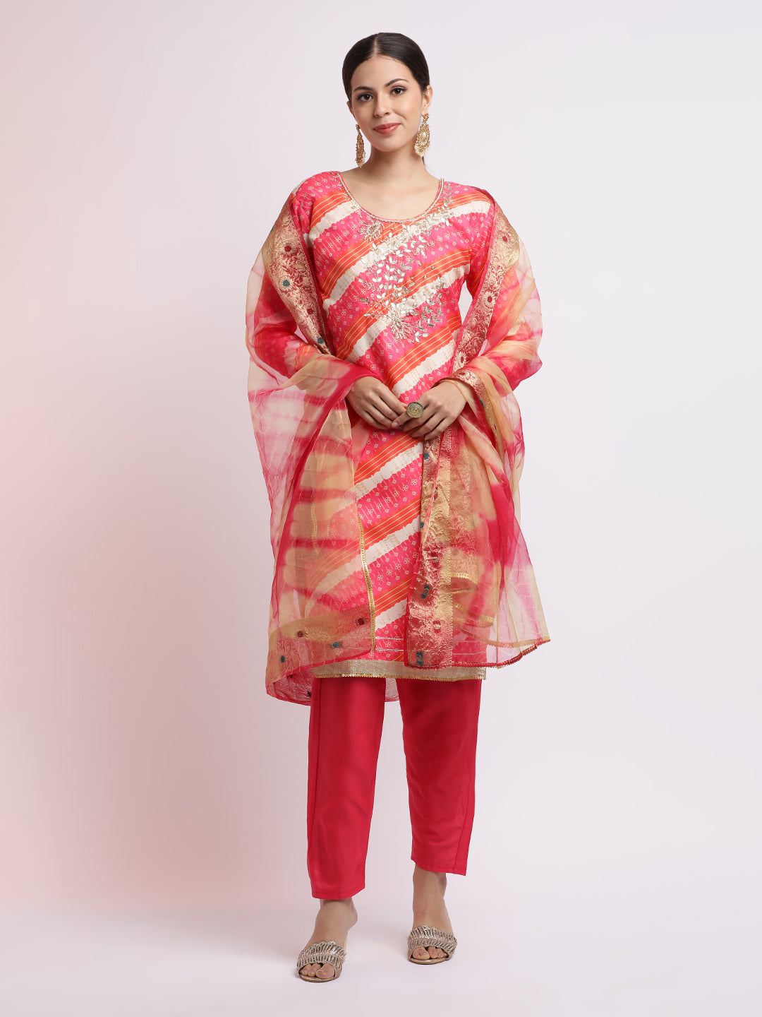 Leheriya Printed Gota Patti Kurta Set With Dupatta