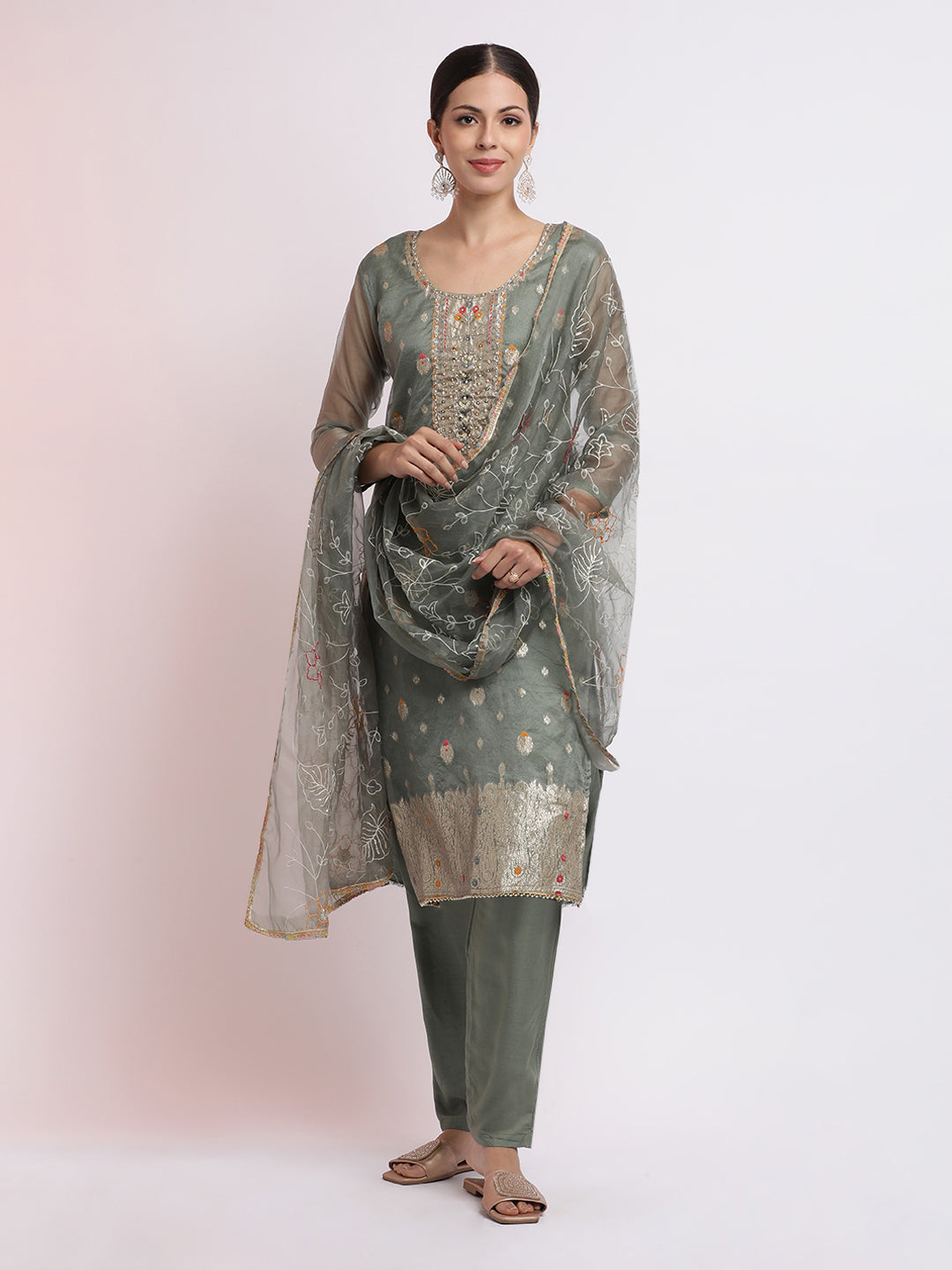 Embroidered Jacquard Kurta Set With Dupatta