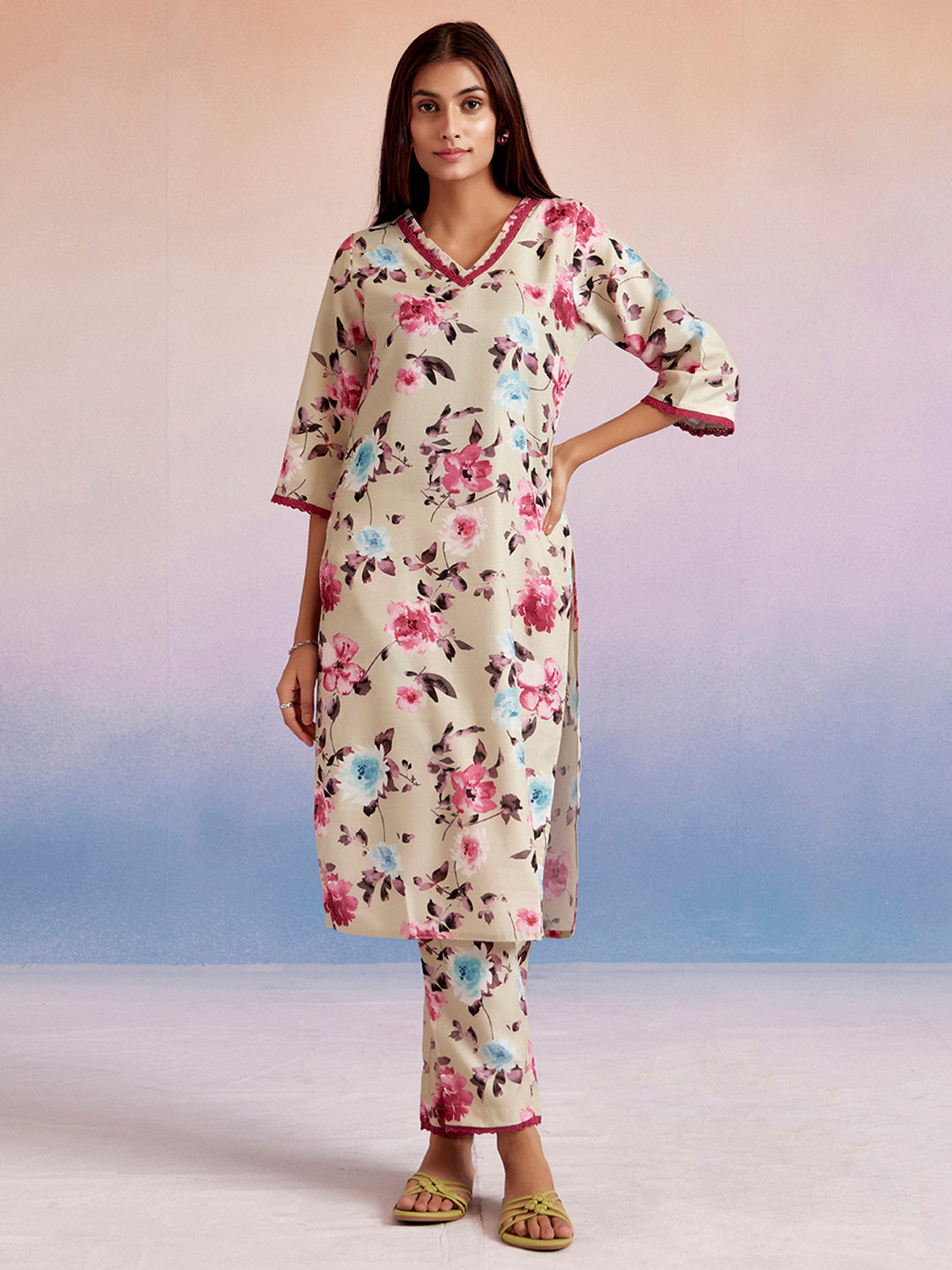 Light Green Floral Printed Straight Kurta With Pants