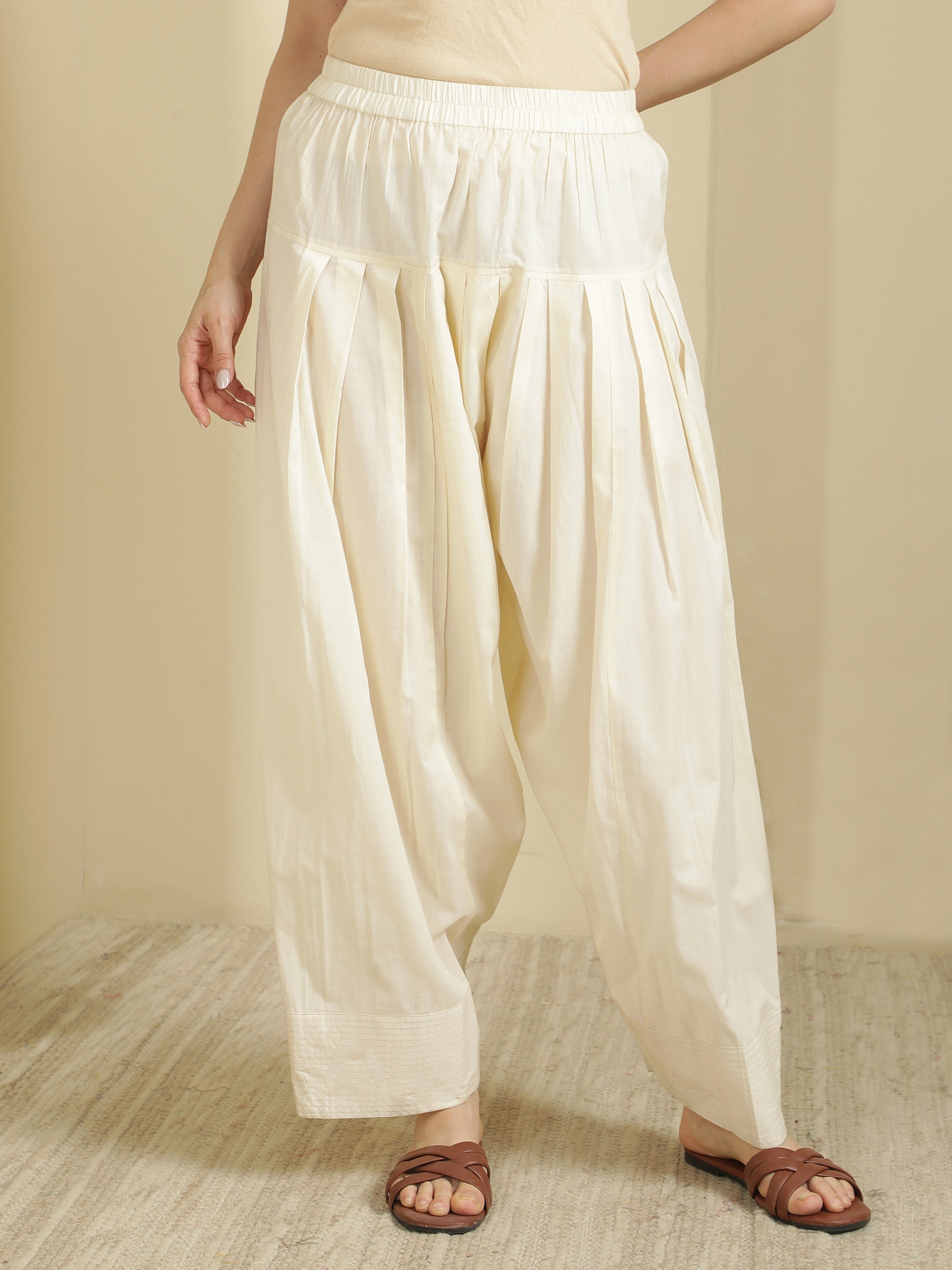 Women solid Loose fit cotton Farsi Salwar
