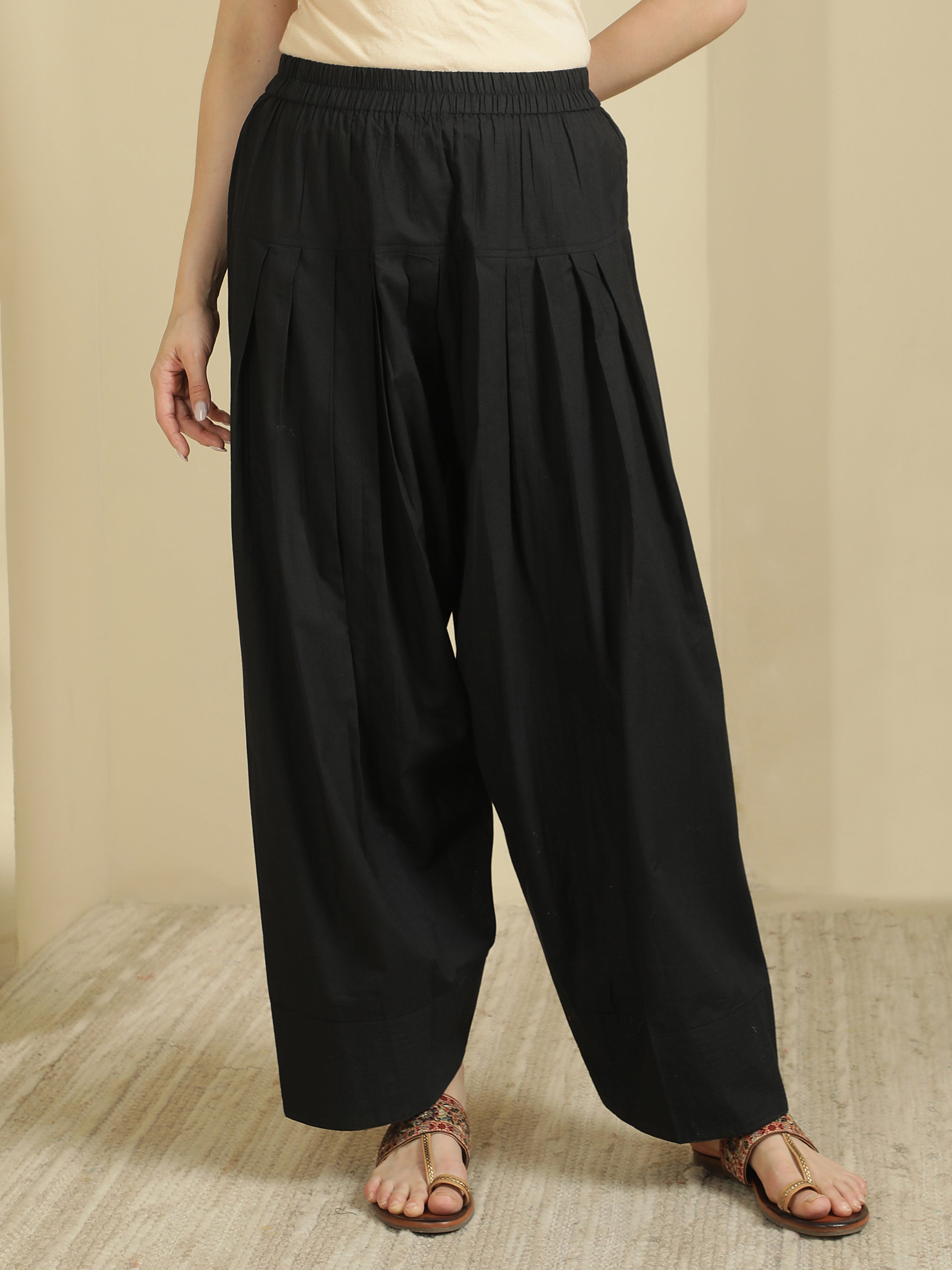 Women solid Loose fit cotton Farsi Salwar