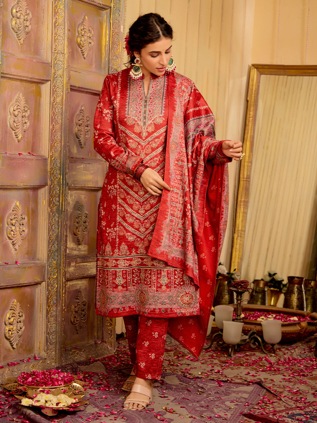 Red Woolen Ethnic Printed Kurta Set With Dupatta