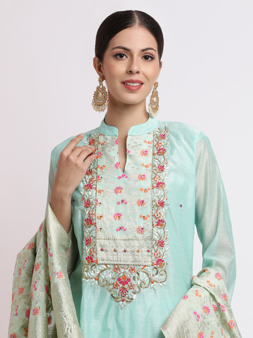 Zari Embroidered Festive Kurta Set With Dupatta