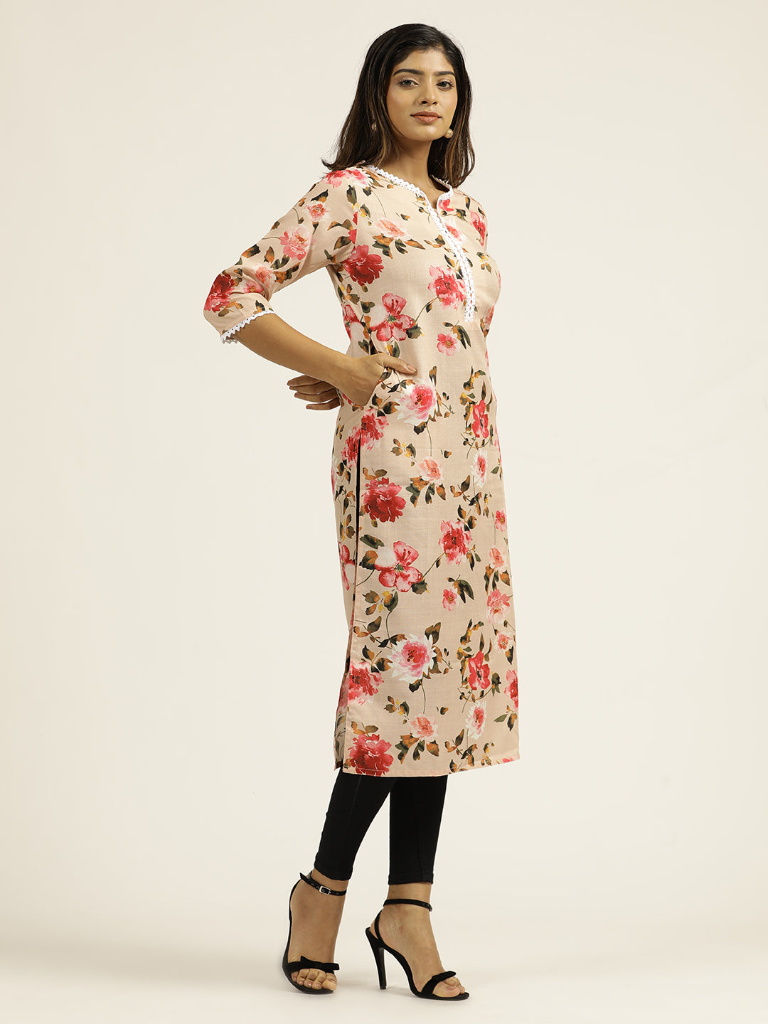 Peach Floral Printed Straight Kurta