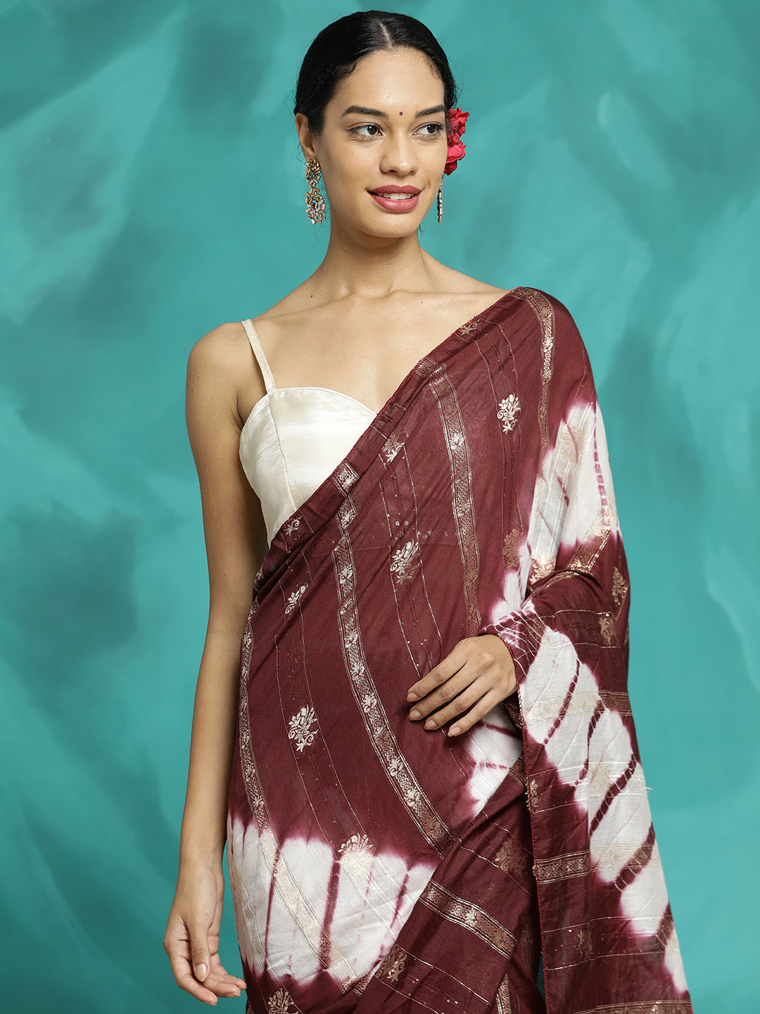 Red Zari Woven Cotton Blend Banarasi Saree