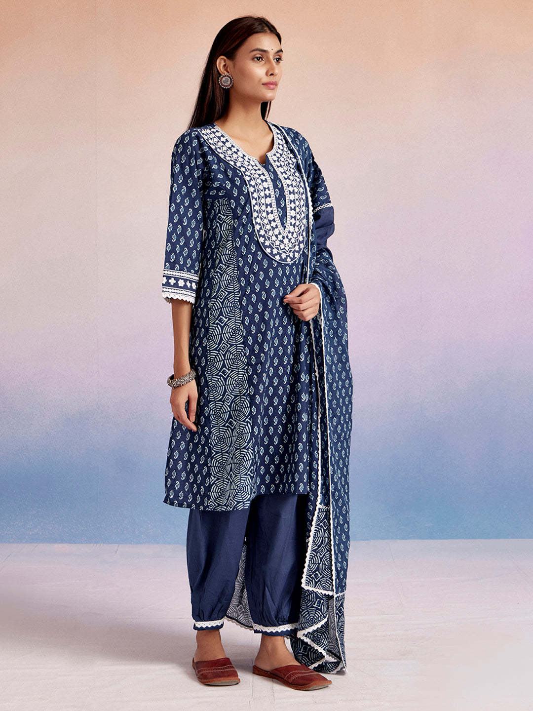 Indigo Printed Pakistani Kurta Set With Dupatta