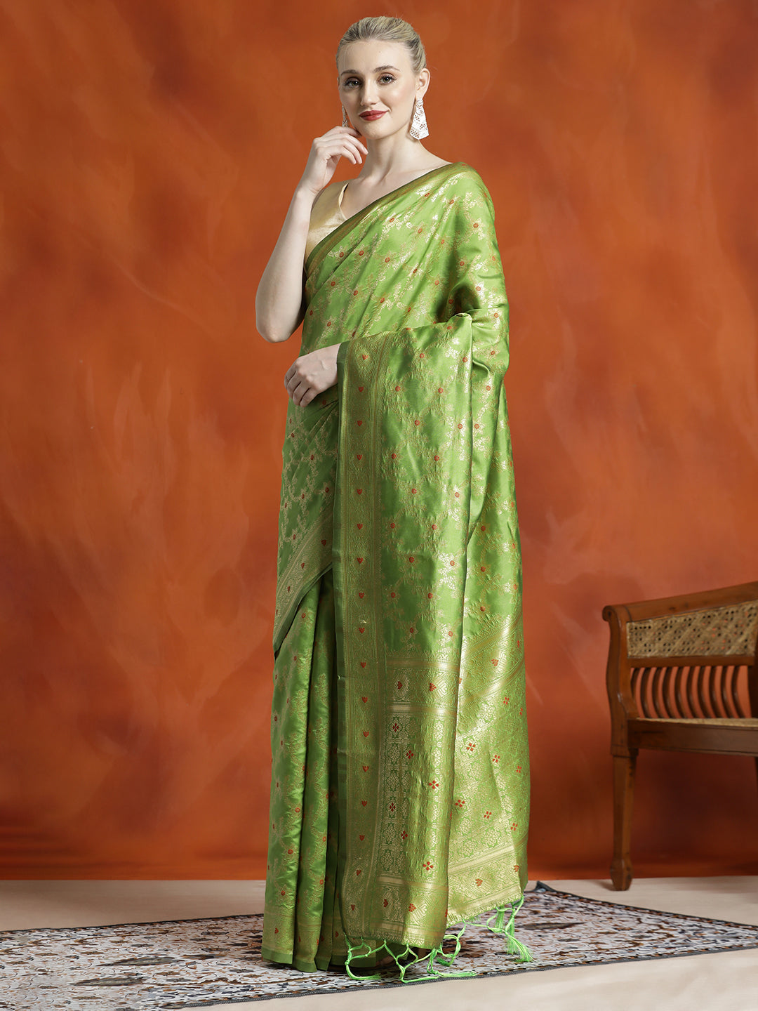 Banarasi Zari Woven Silk Blend Saree