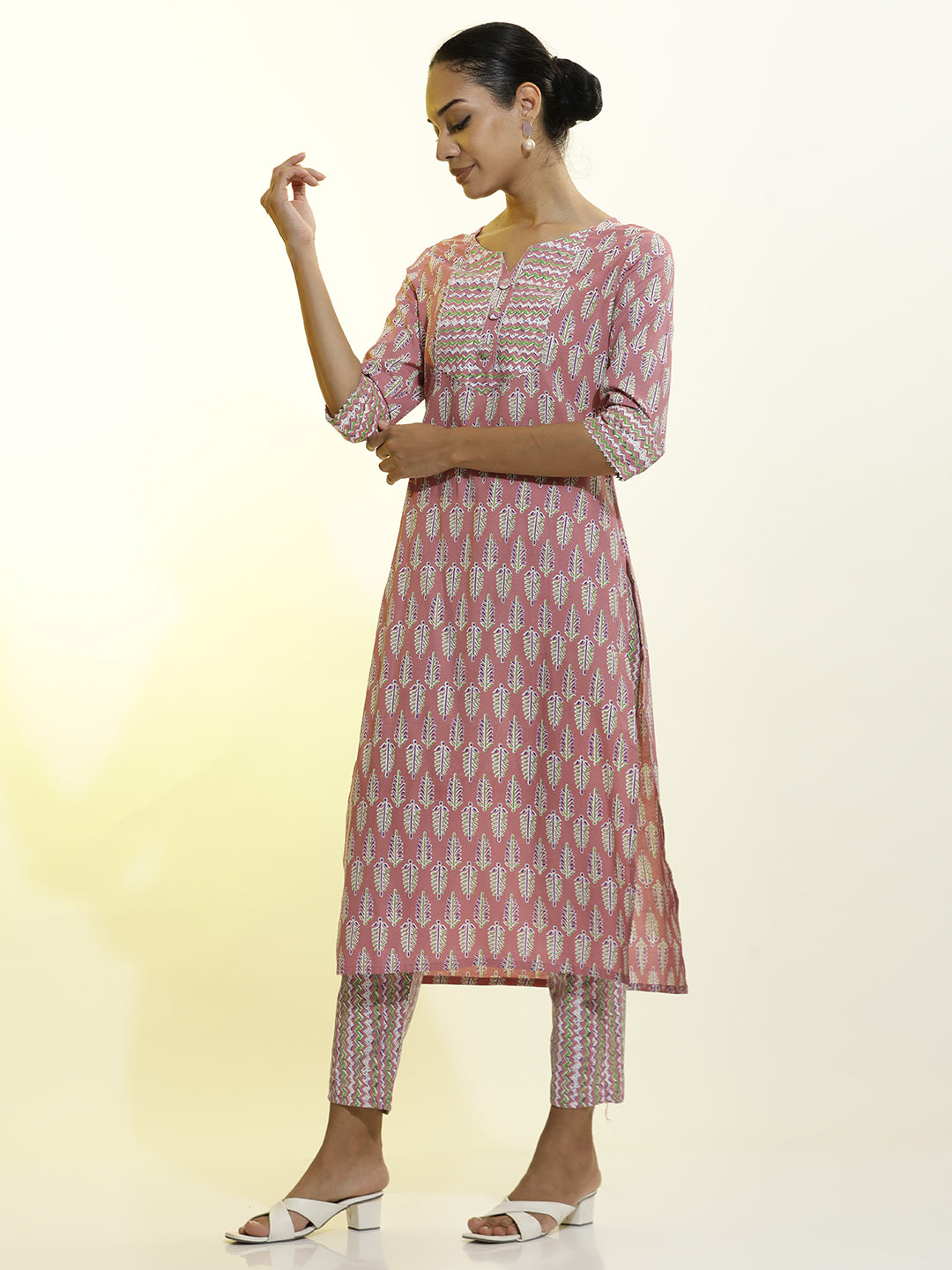 Peach Ethnic Motif Printed Cotton Blend Kurta Set