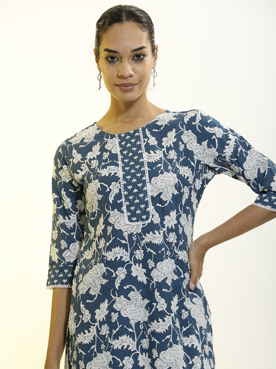 Navy Blue Floral Printed Cotton Blend Kurta Set