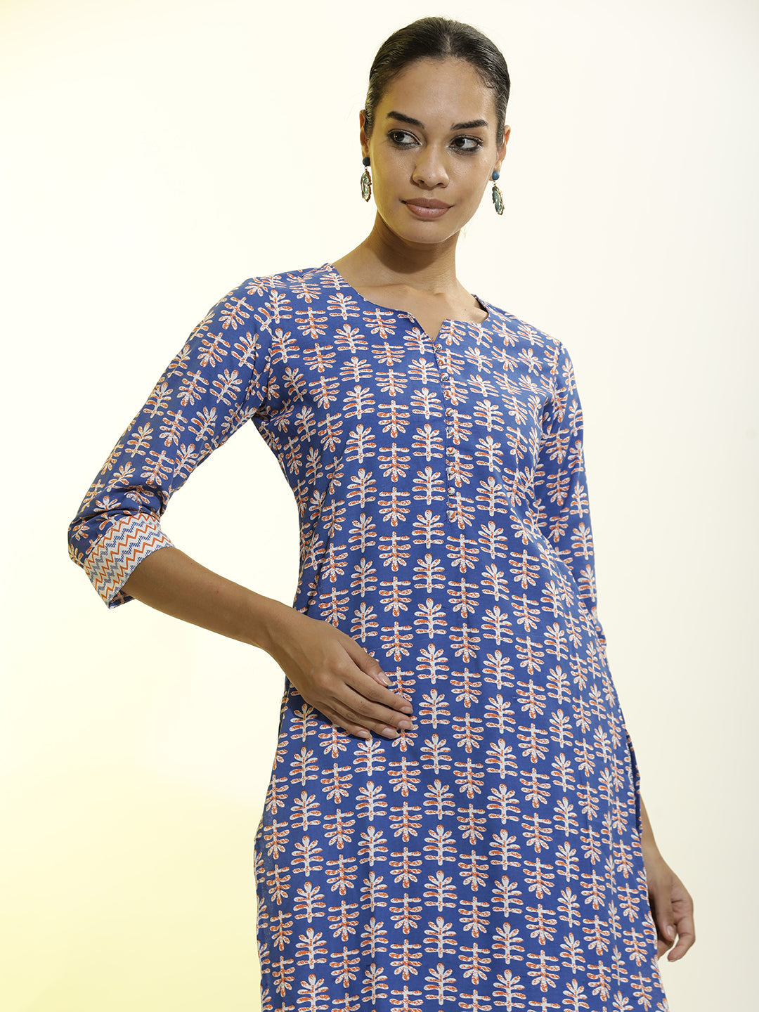 Ethnic Motif Printed Cotton Blend Navy Blue Kurta Set