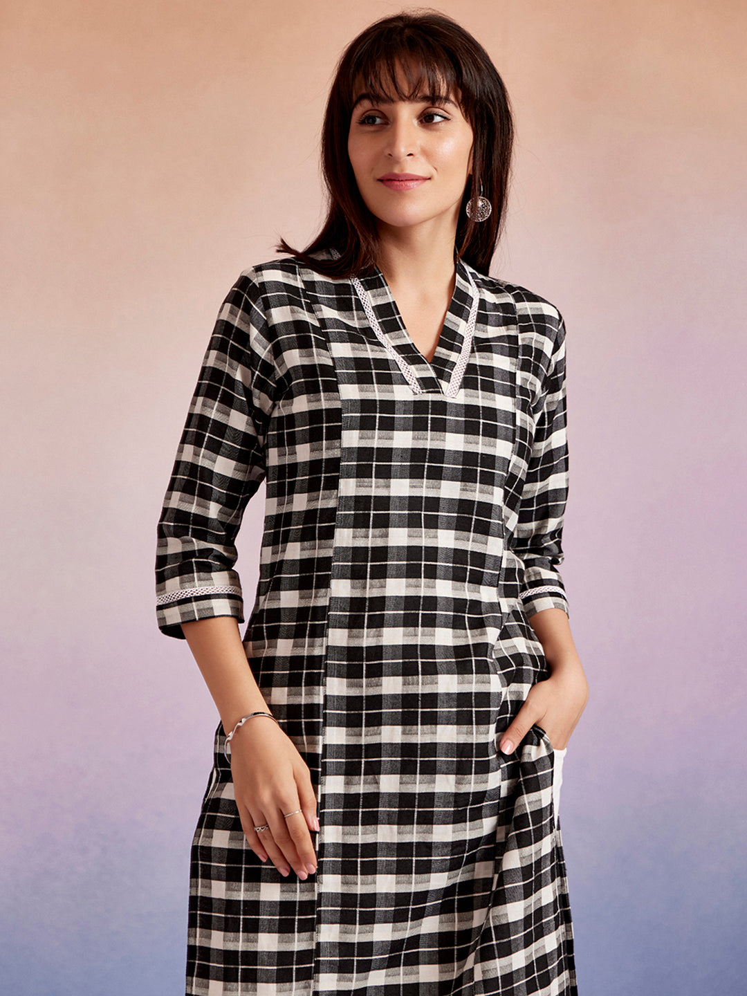 Cotton Blend Checked Straight Kurta