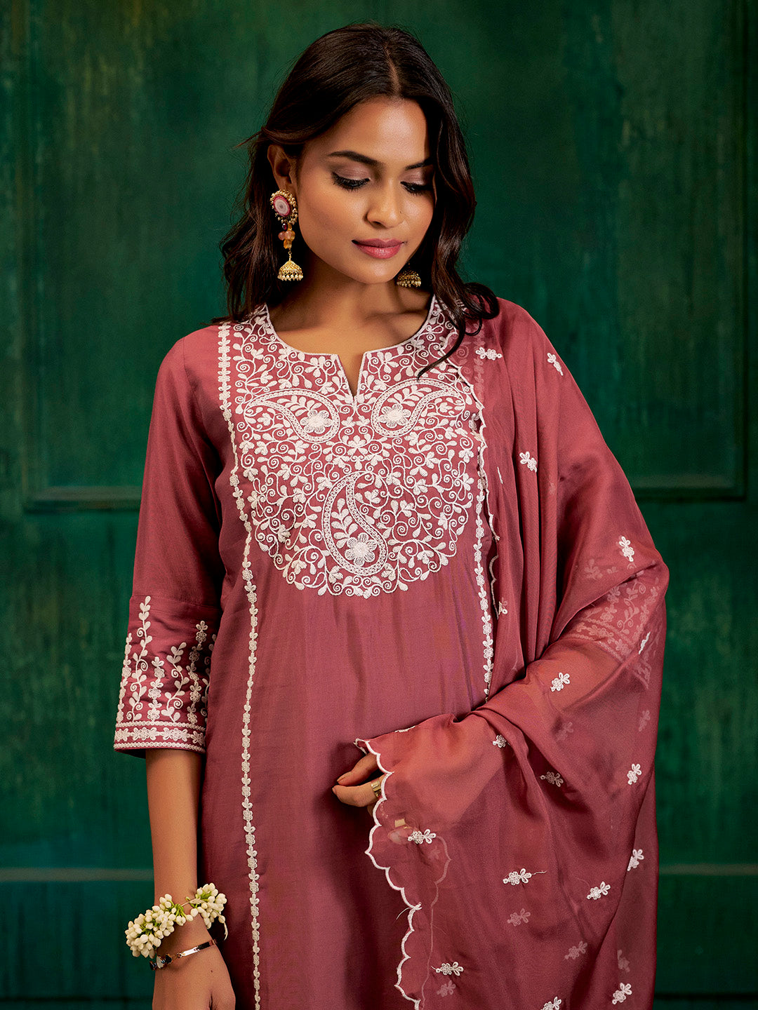 Mauve Resham Embroidered Festive Kurta Set With Dupatta