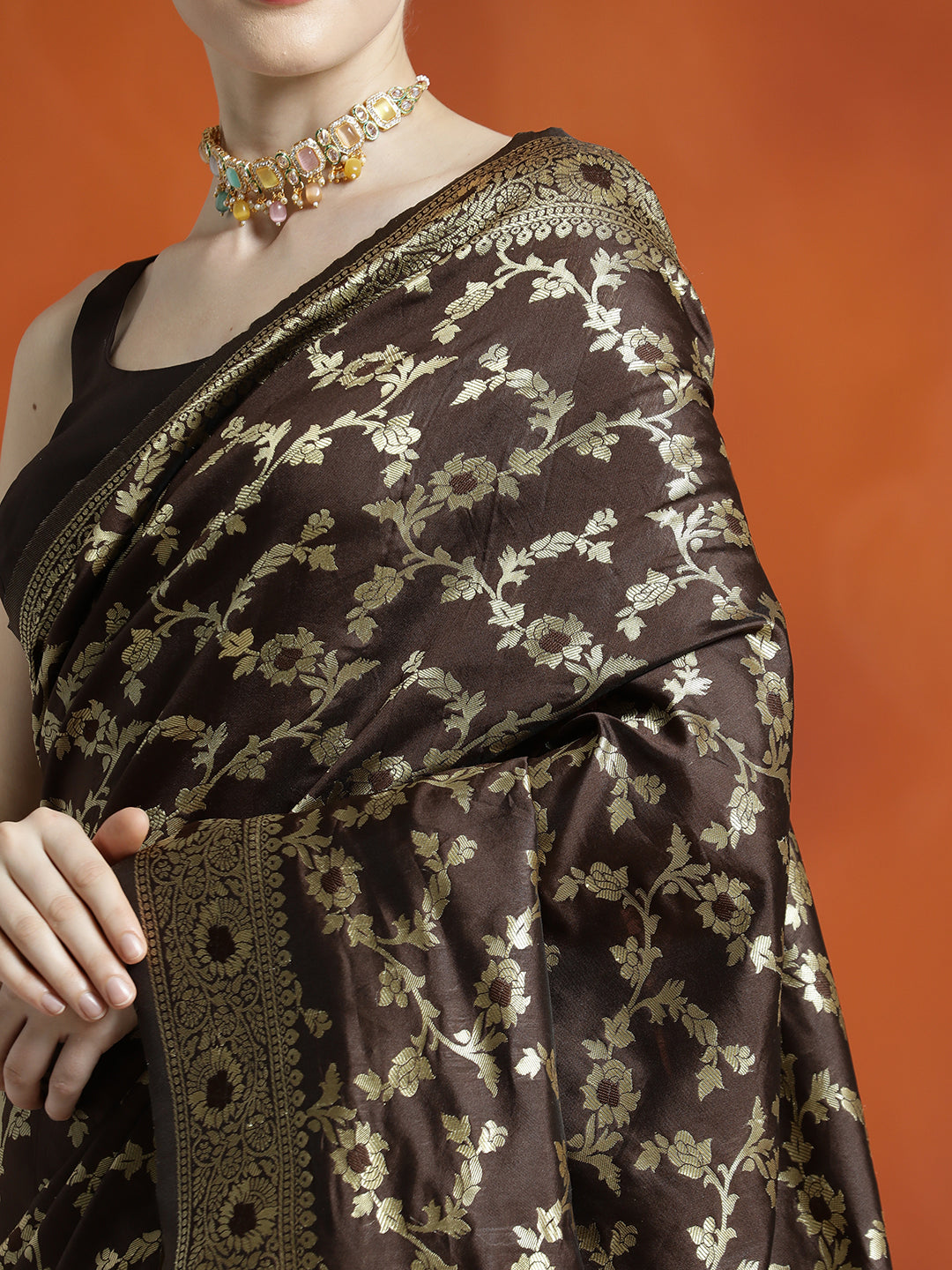 Silk Blend Zari Woven Design Banarasi Saree