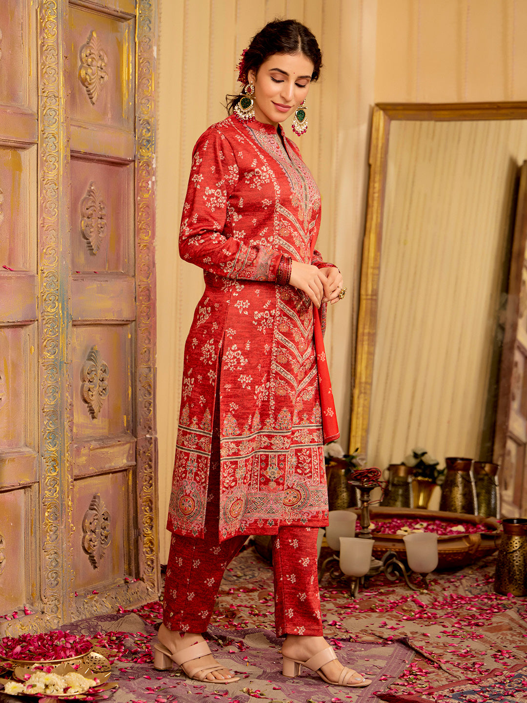 Red Woolen Ethnic Printed Kurta Set With Dupatta