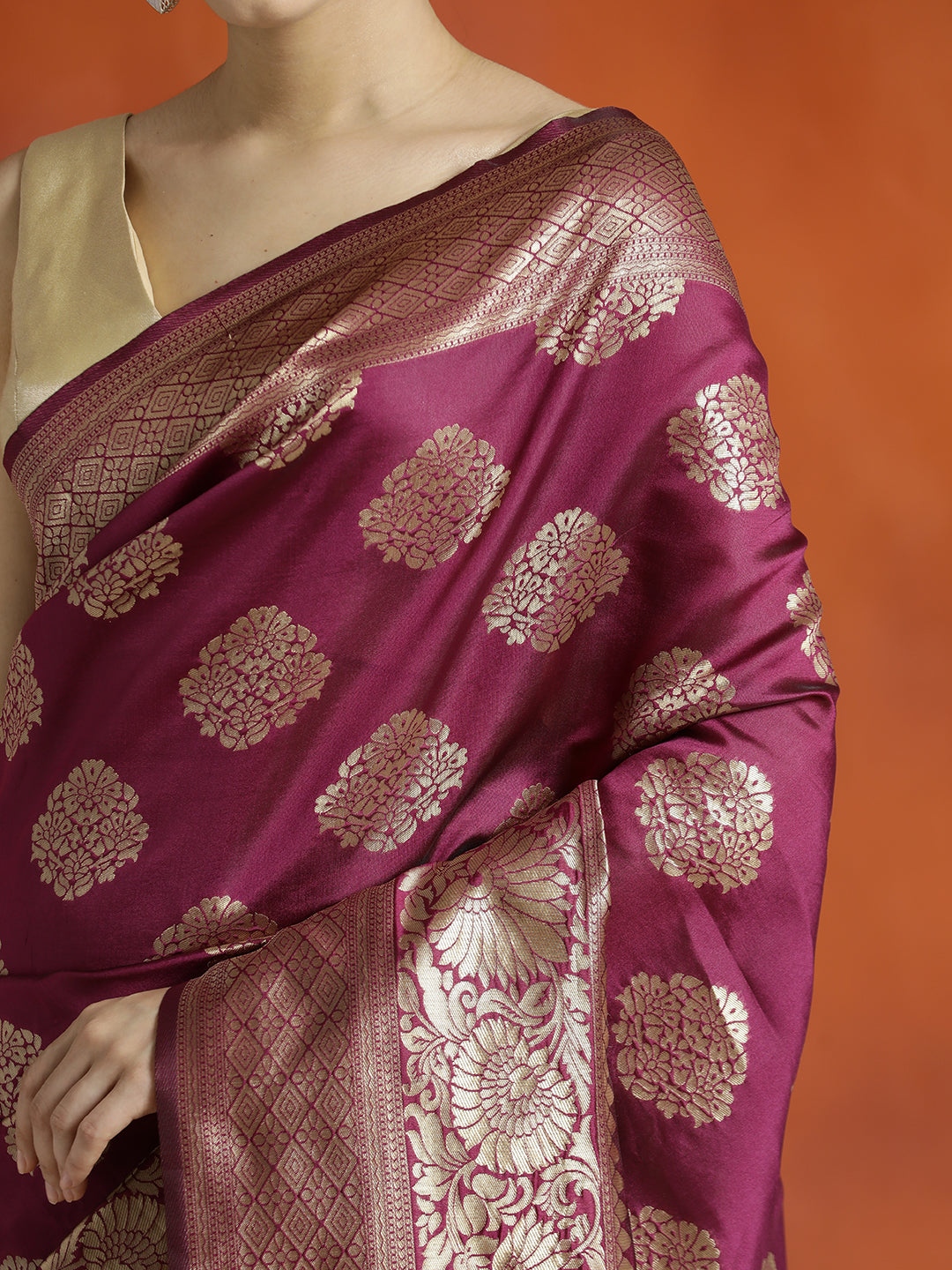 Zari Woven Design Banarasi Saree