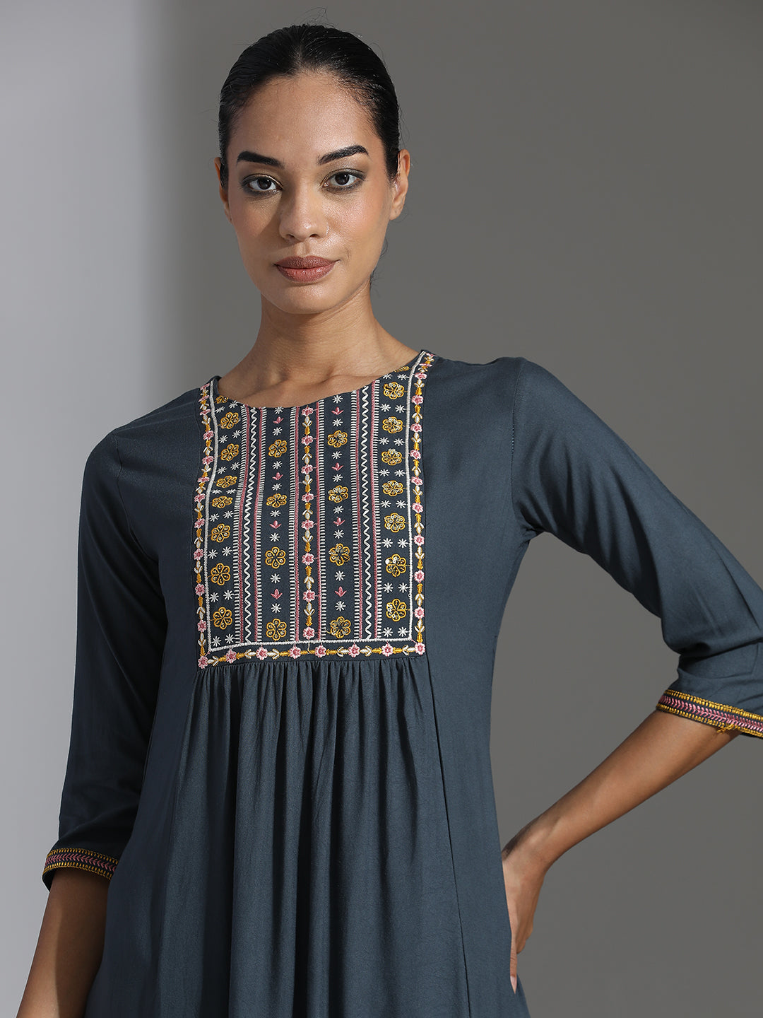 Grey Embroidered Rayon Straight Kurta