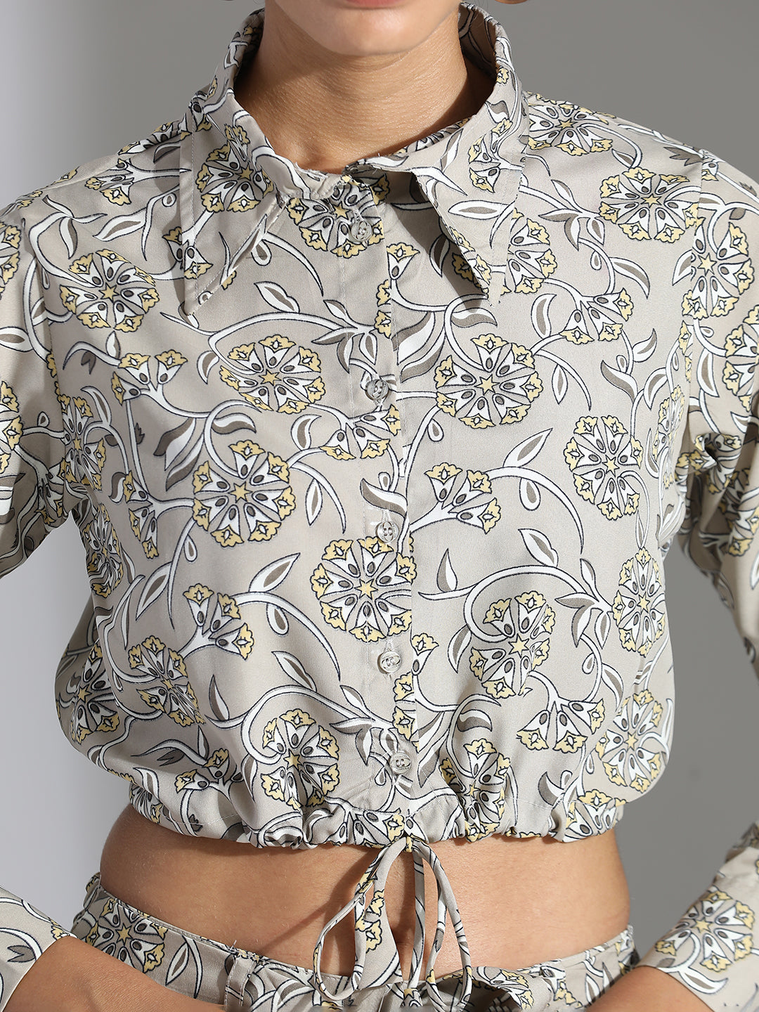 Grey Floral Printed Crop Top With Shorts Co-ord Set