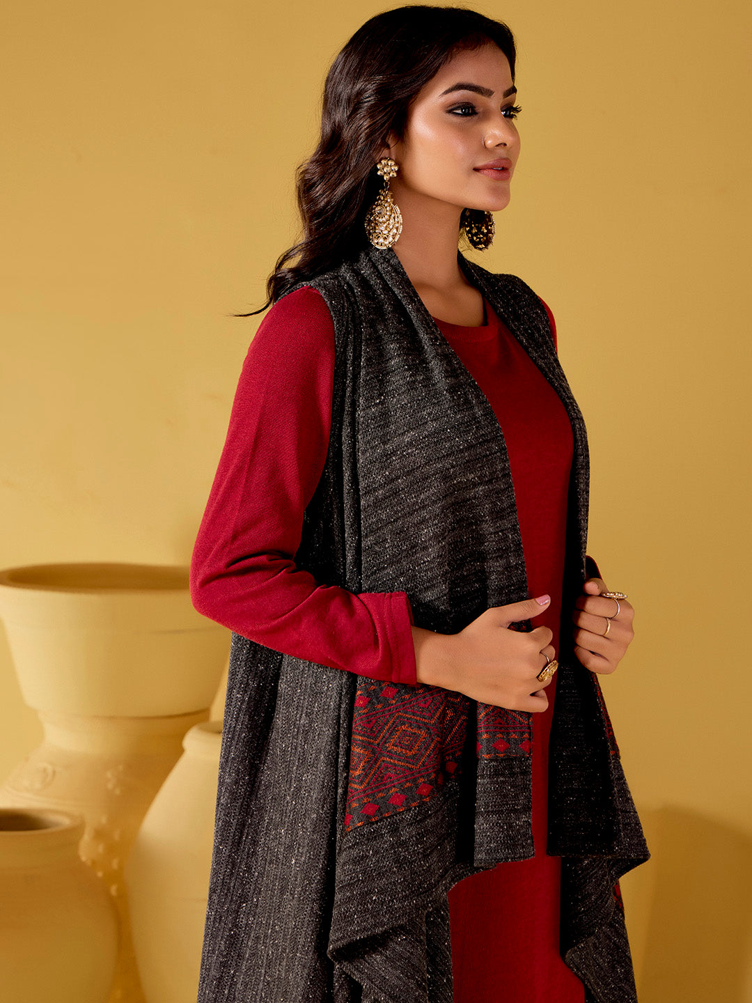 Maroon Woolen Kurta Set With Self Woven Shrug