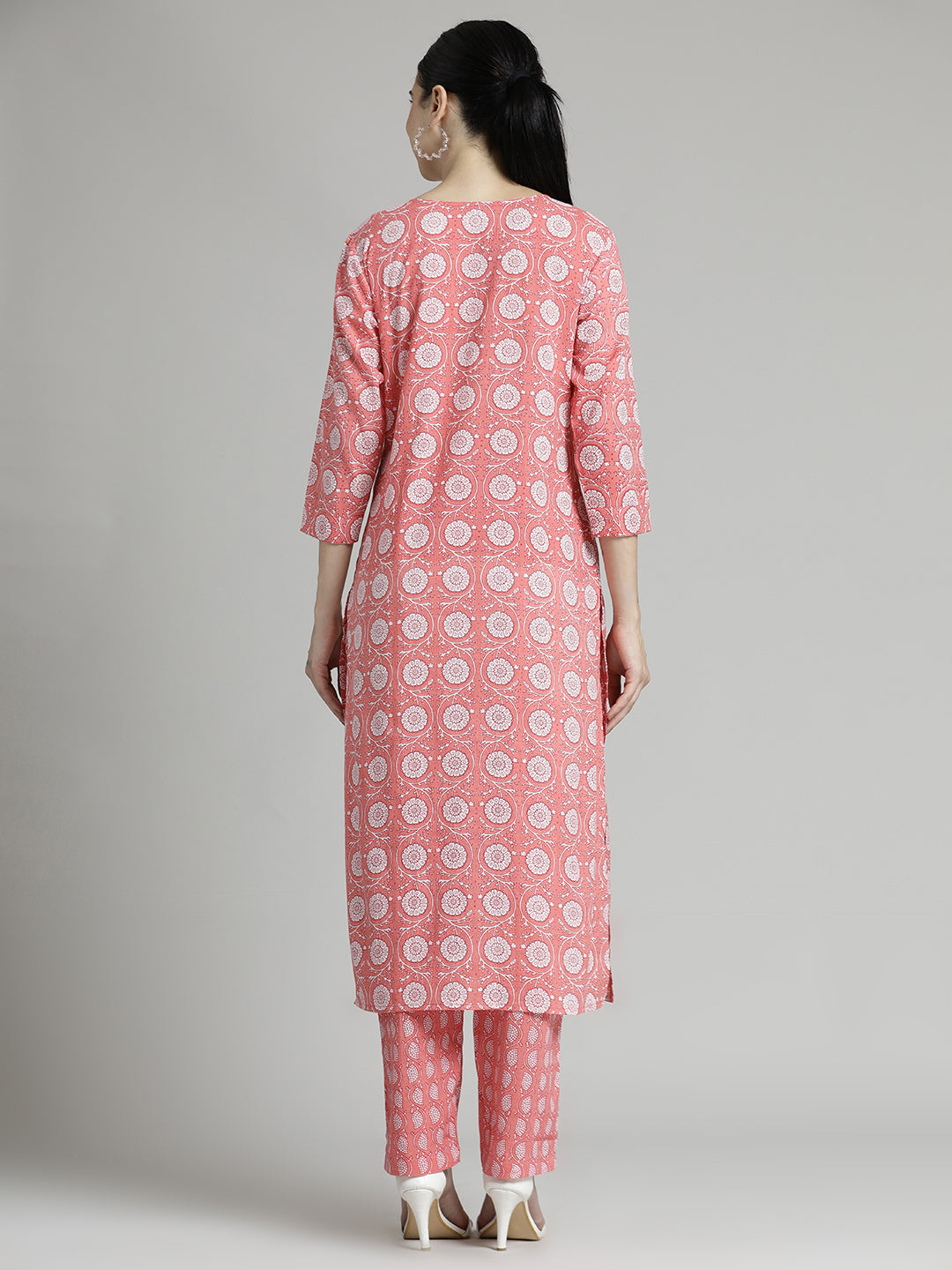 Ethnic Floral Printed Cotton Kurta Set With Dupatta