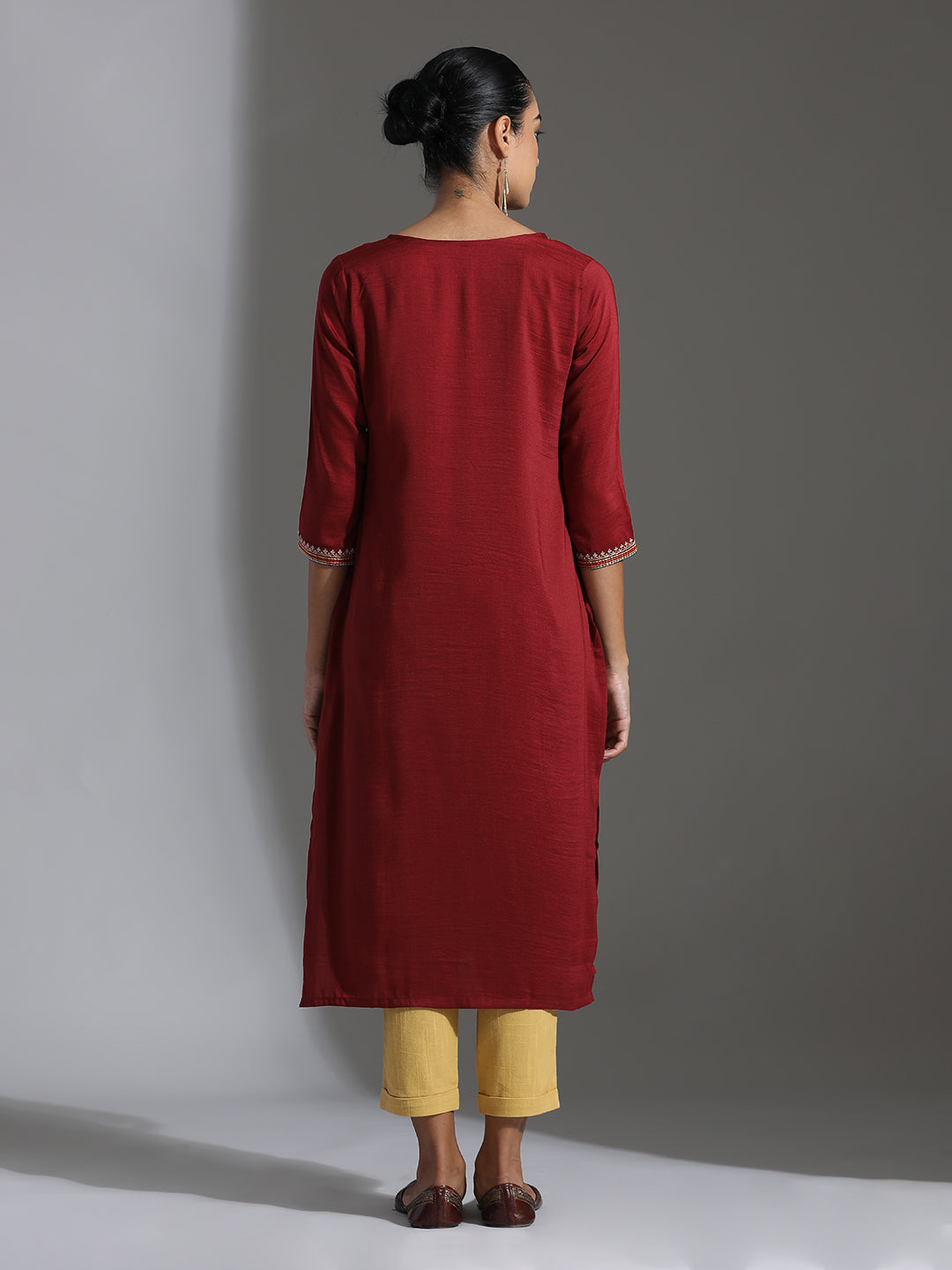 Maroon Embroidered Chinon Straight Kurta