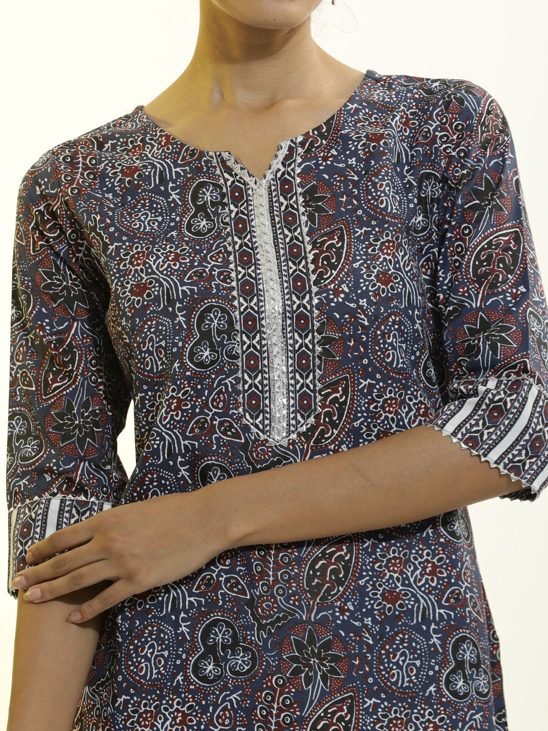 Grey Floral Printed Cotton Blend Kurta Set