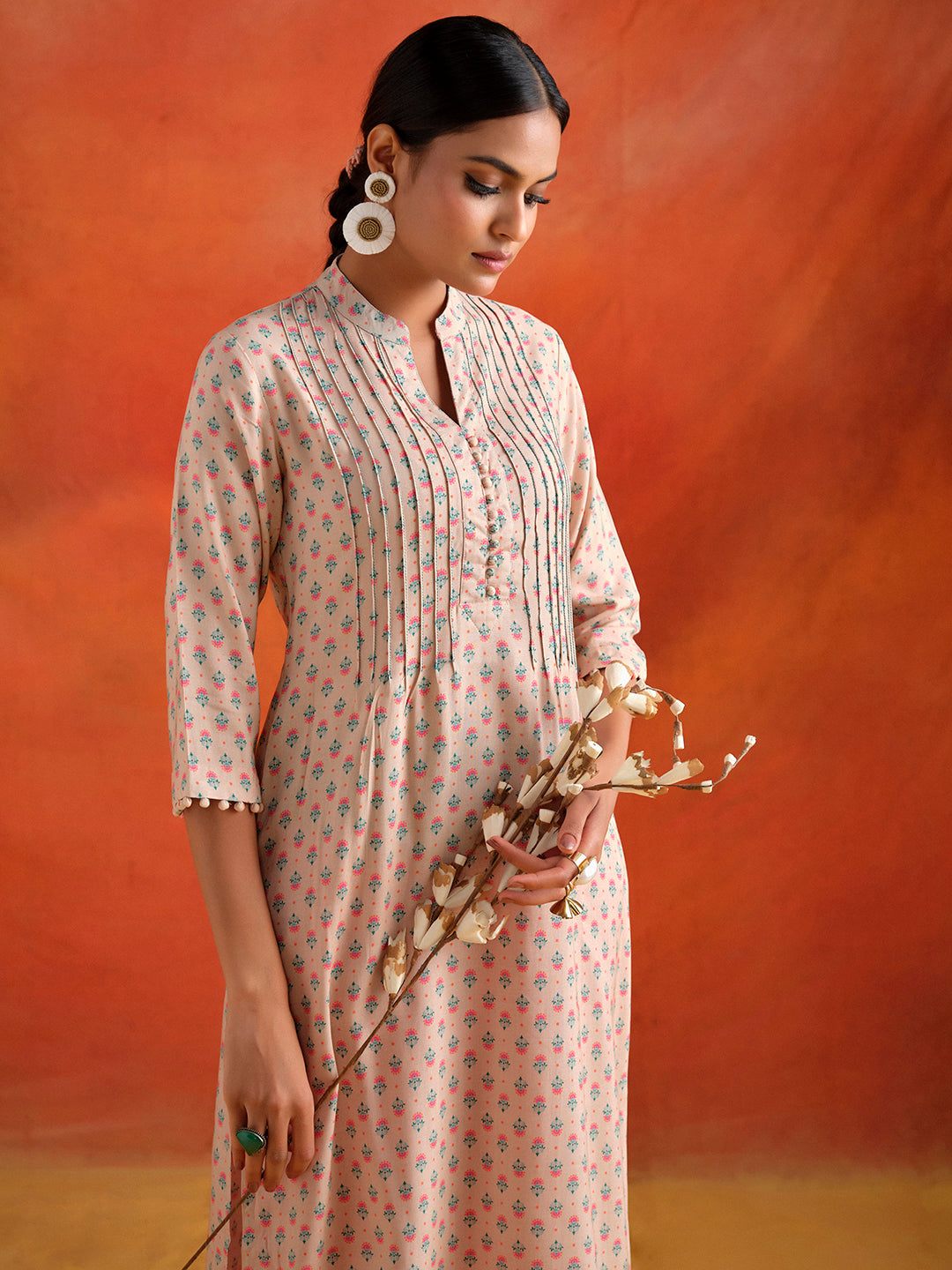 Beige Ethnic Motif Printed Straight Kurta