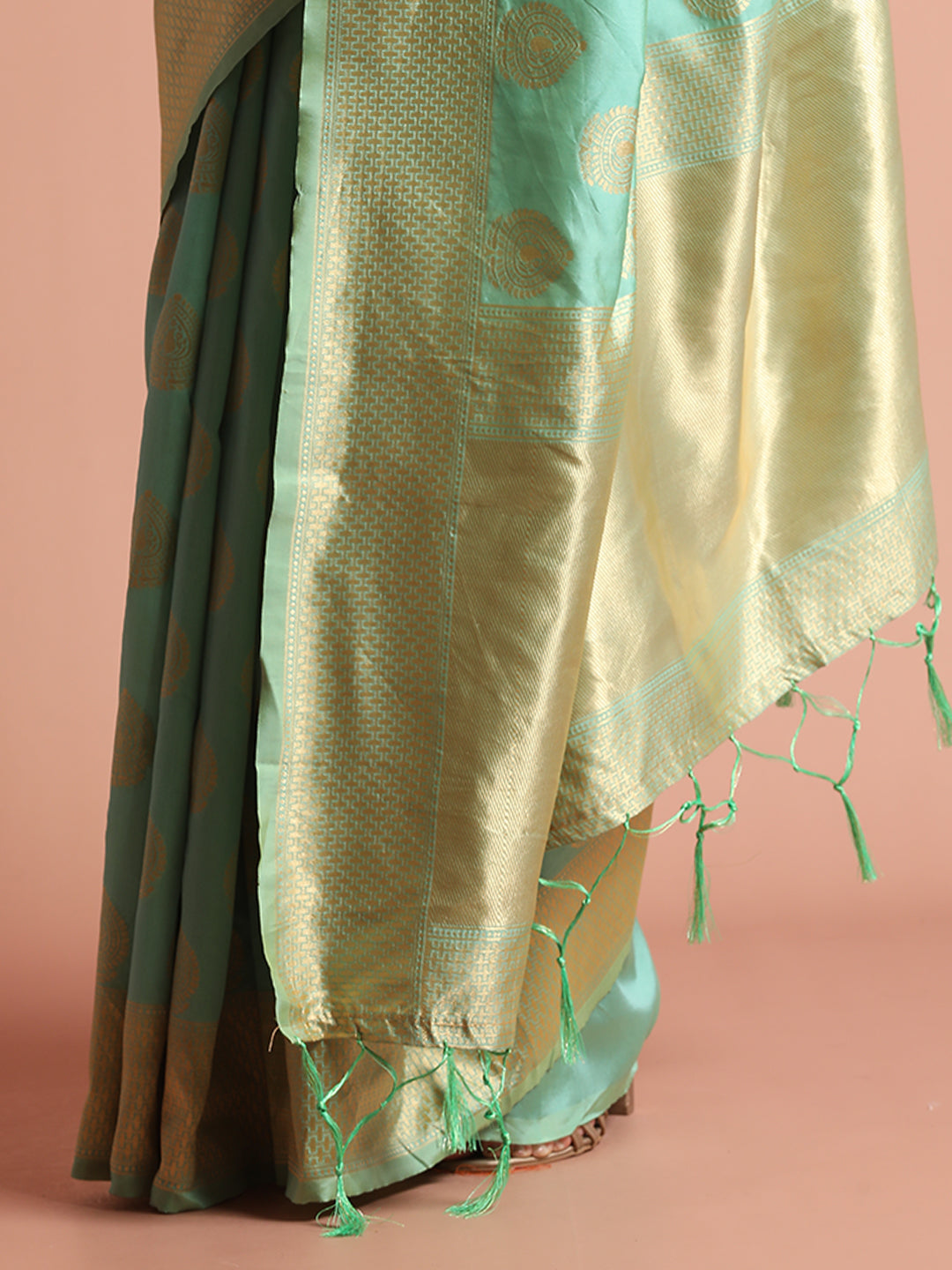 Zari Woven Design Silk Banarasi Saree