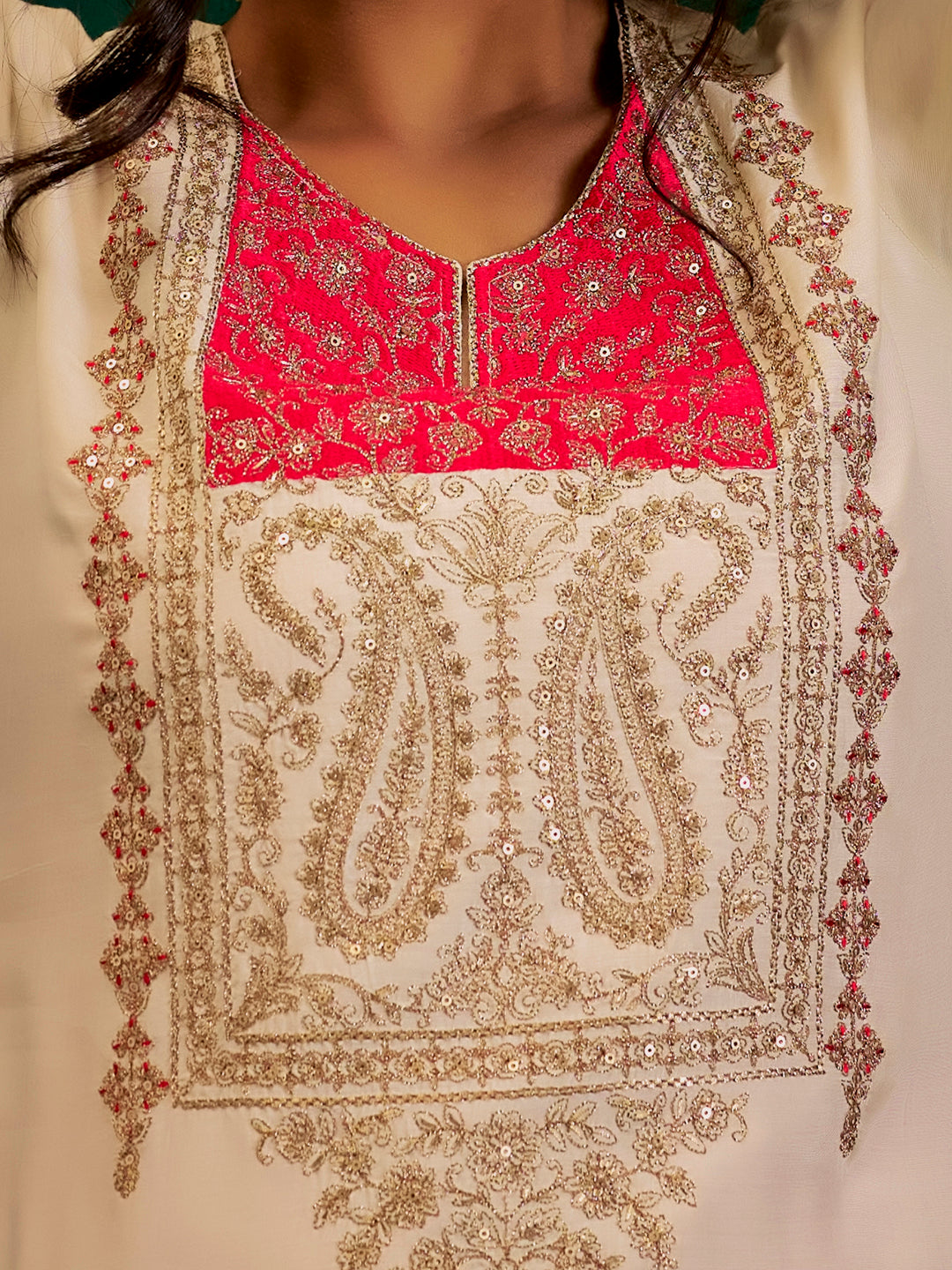 Cream & Fuchsia Zardozi Embroidered Festive Kurta Set With Dupatta