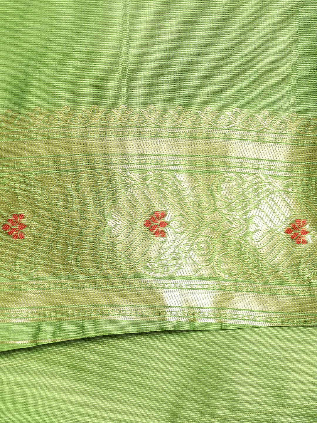 Banarasi Zari Woven Silk Blend Saree