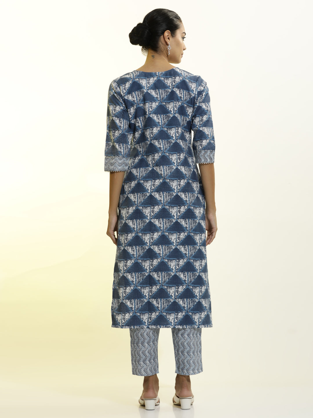 Geometric Printed Cotton Blend Kurta Set