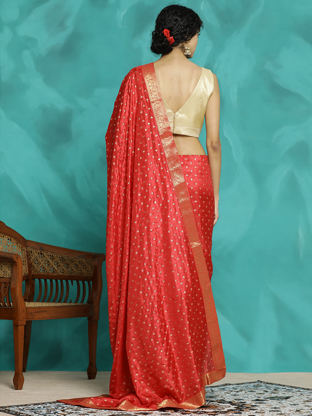 Red Silk Blend Floral Zari Woven Heavy Saree