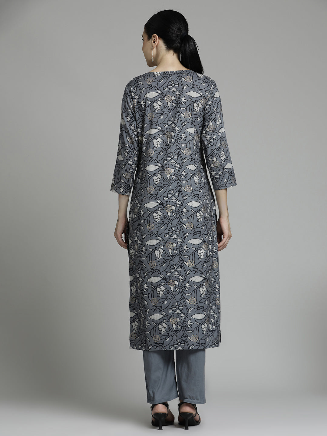 Ethnic Grey Printed Kurta Set With Tie-Dye Dupatta