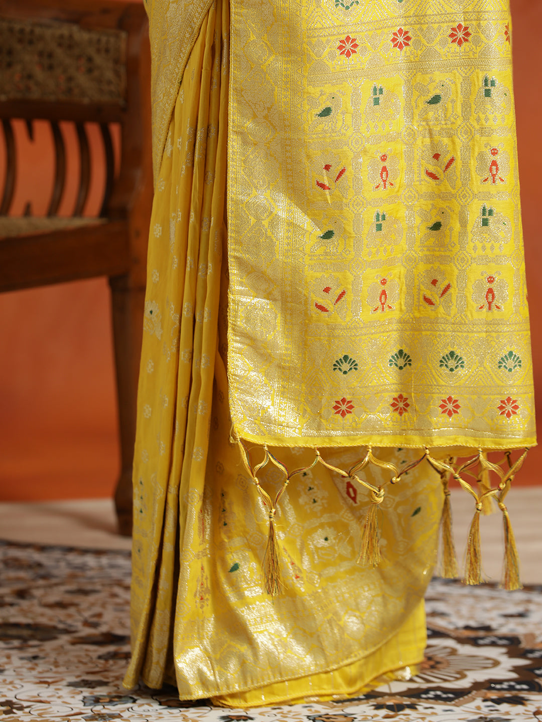 Yellow Silk Banarasi Floral Zari Woven Design Saree