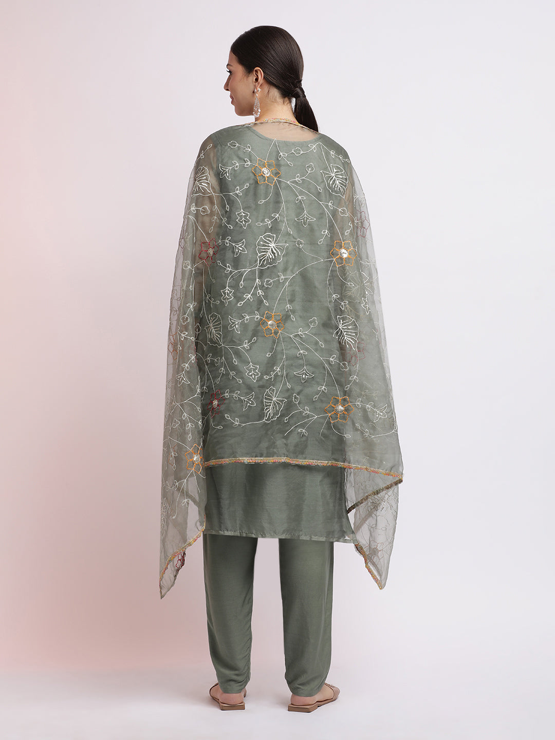 Embroidered Jacquard Kurta Set With Dupatta