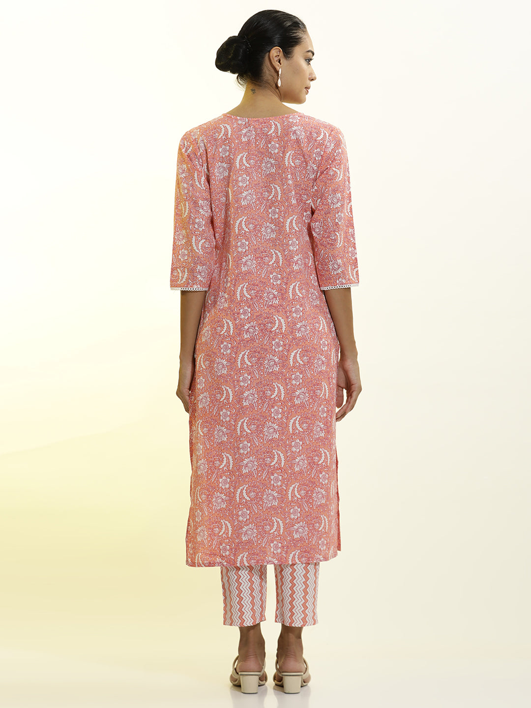 Peach Floral Printed Cotton Blend Kurta Set