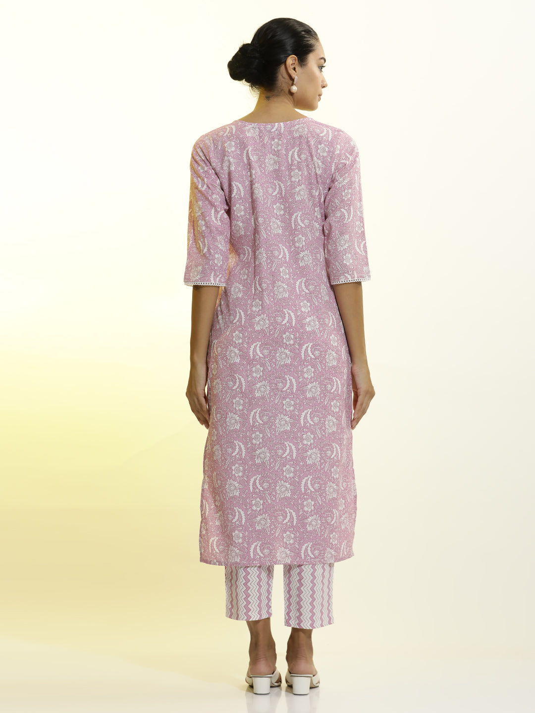 Lavender Floral Printed Cotton Blend Kurta Set