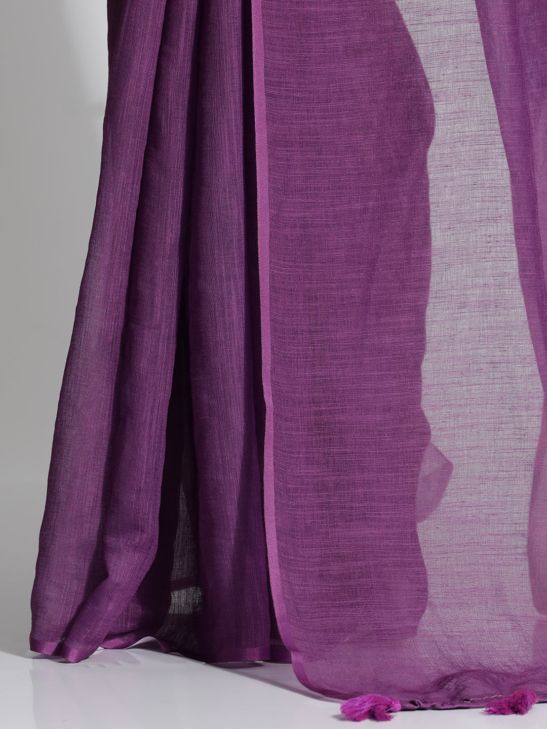 Ombre Daily Wear Pure Linen Red Wine Saree