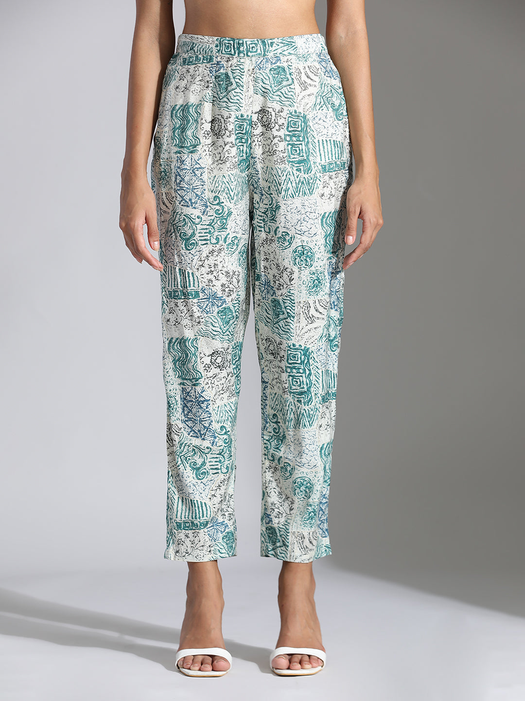 Abstract Printed Crop Top With Trousers Co-ord Set